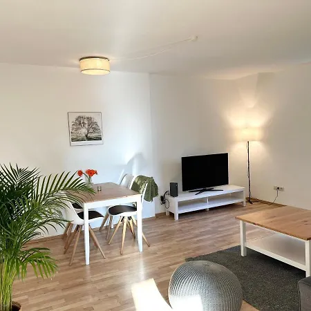 Moebliert-nahe Starlight Express In -wlan-netflix-loggia Oder Terrasse *