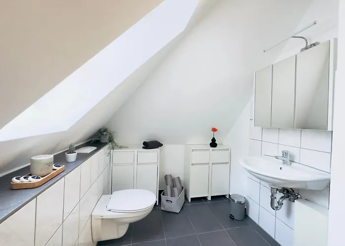 Moebliert-nahe Starlight Express In -wlan-netflix-loggia Oder Terrasse Apartament *