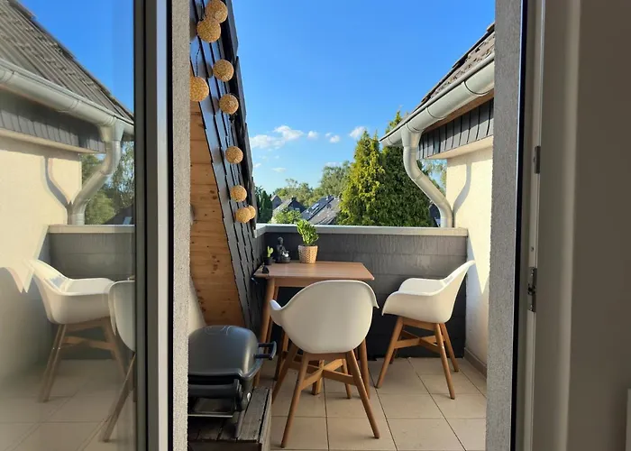 Lejlighed Moebliert-nahe Starlight Express In -wlan-netflix-loggia Oder Terrasse *