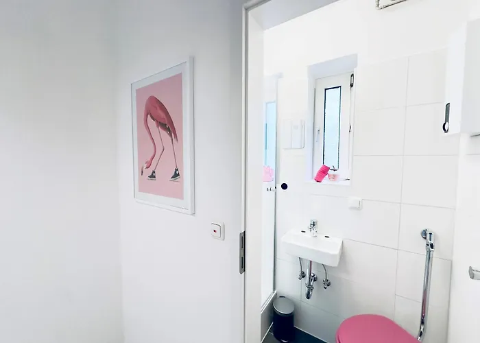 Moebliert-nahe Starlight Express In -wlan-netflix-loggia Oder Terrasse *