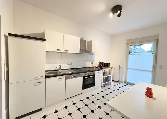 Moebliert-nahe Starlight Express In -wlan-netflix-loggia Oder Terrasse Lejlighed Bochum